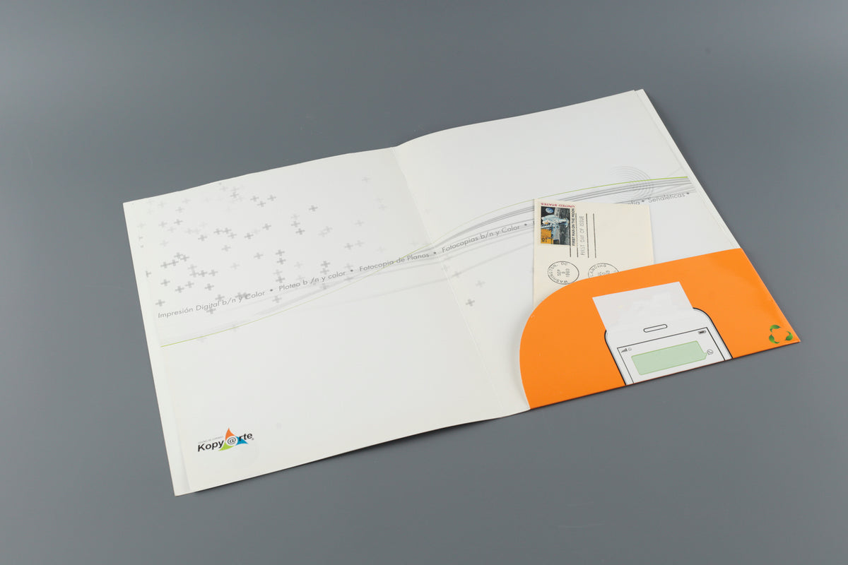 Carpetas (con y sin bolsillo)