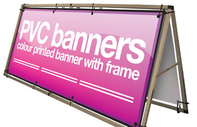 Carteles y letreros (en tela PVC y Foamex)